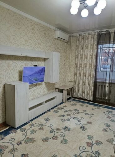 квартиру меняю на дом: 2 комнаты, 60 м², 106 серия, 2 этаж, Косметический ремонт