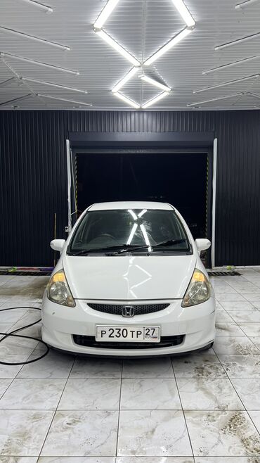 Honda: Honda Fit: 2007 г., 1.3 л, Вариатор, Бензин, Хэтчбэк