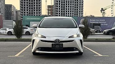 Toyota Prius: 2019 г., 1.8 л, Автомат, Гибрид