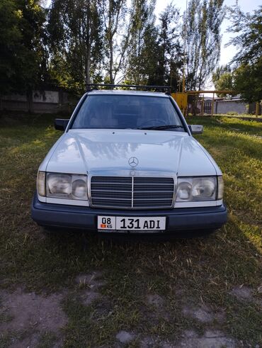салон w124: Mercedes-Benz 230: 1989 г., 2 л, Механика, Дизель, Седан