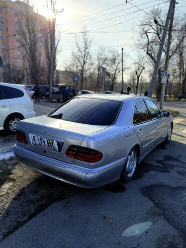 самая дорогая машина в кыргызстане: Mercedes-Benz E-Class: 2000 г., 2.8 л, Автомат, Бензин, Седан
