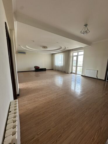 квартиры бишкек куплю: 3 комнаты, 160 м², 6 этаж, Евроремонт