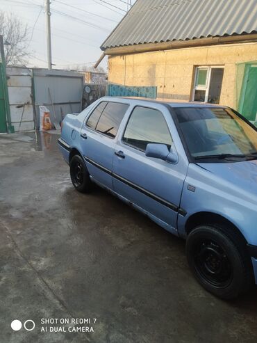 запчасти опель омега б: Volkswagen Vento: 1994 г., 2 л, Механика, Бензин, Седан