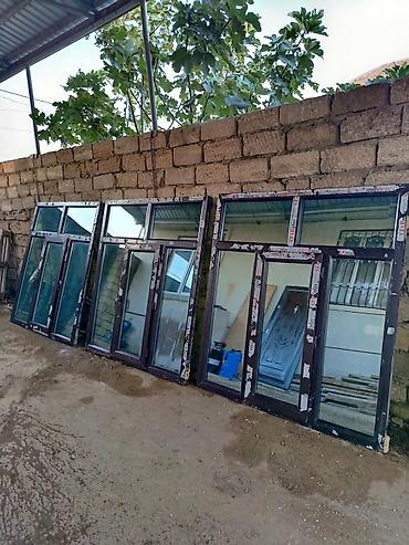 Plastik pencere 3eded eyni ölçüdə, köyü mese karicniv şüşə qalın