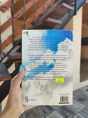 gitara satışı: Kitablar yenidir. bəziləri çox az istifadə olunub. qiyməti çoox — 4