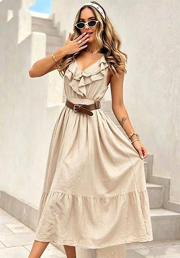 link: Letnja midi haljina sa volanima
2300 din
S M L — 6