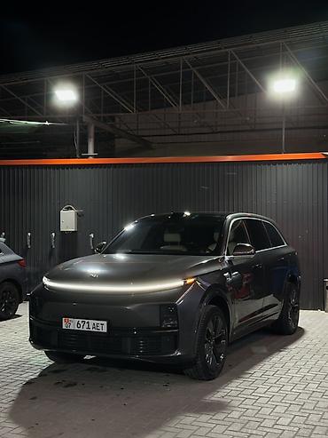 Lixiang: Lixiang L7: 2023 г., 1.5 л, Автомат, Гибрид, Кроссовер — 3