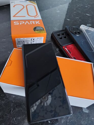 Tecno: Tecno Camon, Б/у, 256 ГБ, цвет - Зеленый — 9