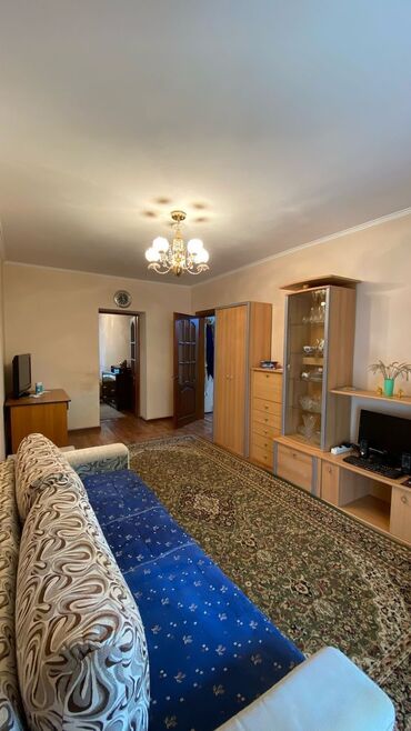 купить 2х комнатную квартиру в бишкеке: 2 комнаты, 44 м², Индивидуалка, 2 этаж, Евроремонт
