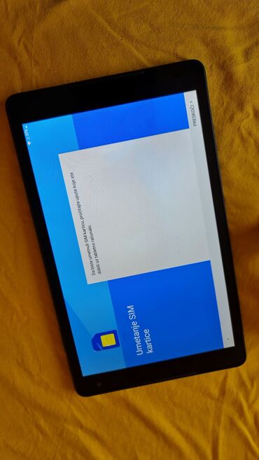 Tableti: Tablet veliki 10 inca,ispravan,resetivan i spreman za novog kupca,cena — 5