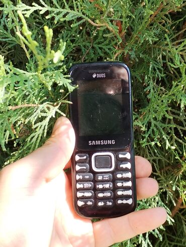 gədəbəy telefon: Samsung B3310 Corby Mate, 2 GB, rəng - Qara