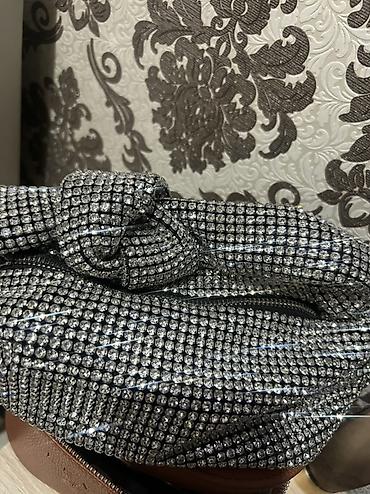 Классические сумки: Сумка со стразами Swarovski. Состояние идеальное. Кому надо пишите — 6