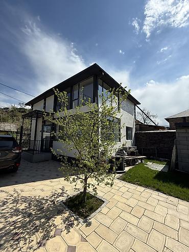 Продажа коттеджей и домов: 🏡 Продаётся современный дом в с. Беш-Кунгей 📍 Тихий и экологически — 1