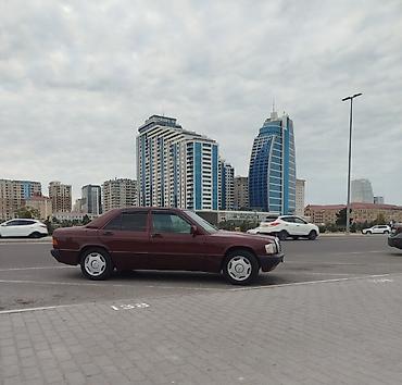 Mercedes-Benz 190 (W201): 1.8 l | 1992 il Sedan