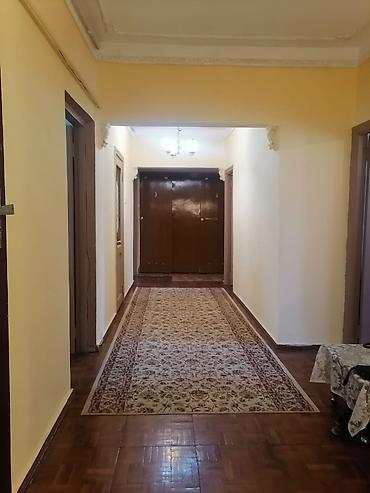 Mənzillər: Günəşli, 5 otaqlı, Yeni tikili, m. Xalqlar Dostluğu, 122 kv. m — 2