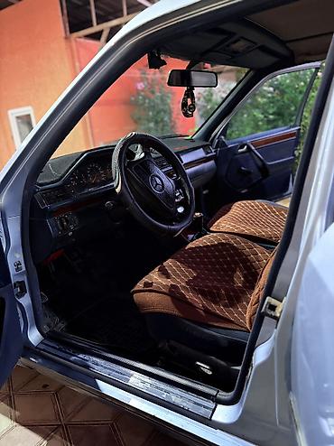 даево матиз 1: Mercedes-Benz W124: 1993 г., 2.2 л, Кол менен иштөөчү, Бензин, Универсал — 10
