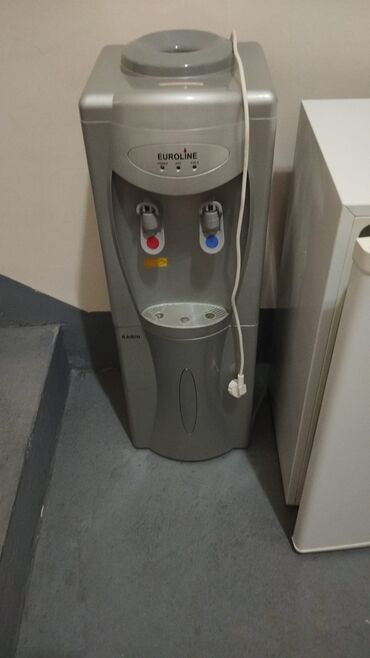 su dispenserləri: Dispenser İşlənmiş
