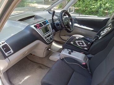 подлокотник на тойота виш: Toyota Opa: 2000 г., 0.2 - engine capacity л, Вариатор, Бензин, Вэн/Минивэн