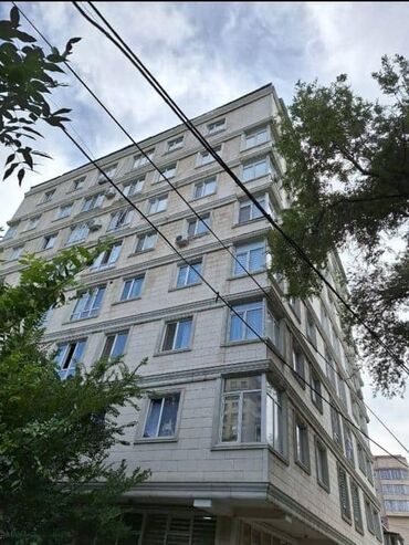 продажа квартир 8мкр: 2 бөлмө, 56 кв. м, 8 кабат