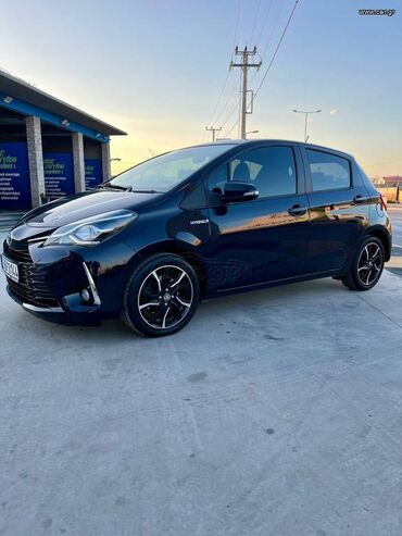 Toyota: Toyota Yaris: 1.5 l. | 2018 έ. Χάτσμπακ — 5