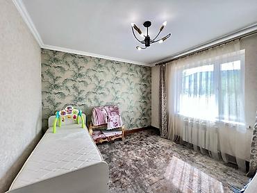 Продажа коттеджей и домов: Продаётся 2 этажный дом в районе Новопавловки. Площадь участка at lalafo.kg — 11 Продажа коттеджей и домов: Продаётся 2 этажный дом в районе Новопавловки. Площадь участка — 11