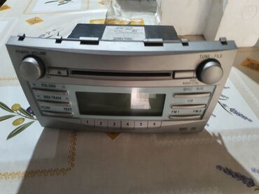 ilkin odenissiz kreditle avtomobiller: Tayota Camry Radiosu Yenidir ve Orginaldir herhansi bir ciziq veya