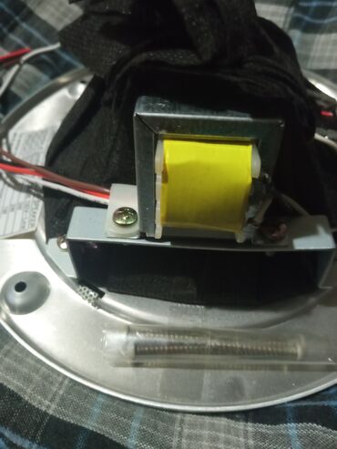 Spot lampalar: Məhsul: Daxili tavan spot işıqlandırma armaturları - Brend: Vellmax — 60