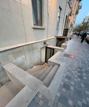 Digər kommersiya daşınmaz əmlakı: Azneftde Funklyorla uzuze Cinar restoranla uzuze Ofis veya her cur -da lalafo.az — 2 Digər kommersiya daşınmaz əmlakı: Azneftde Funklyorla uzuze Cinar restoranla uzuze Ofis veya her cur — 2