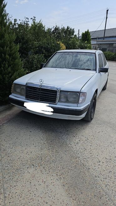 range rover 2023 qiymeti: Mercedes-Benz E 250: 2.5 l | 1988 il Sedan