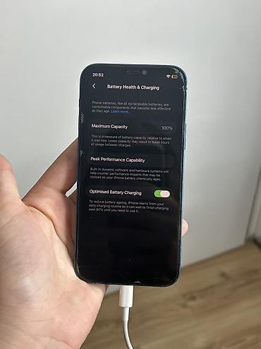 igrica mortal kombat: Apple iPhone 12, plava boja (Blue). Kompaktan dizajn sa ravnim ivicama — 3