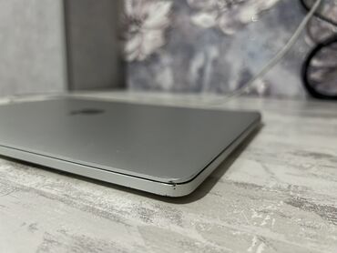 Apple MacBook: MacBook Pro 2016 tecili satılır Problem tək akumulyator zəyifdi -da lalafo.az — 7 Apple MacBook: MacBook Pro 2016 tecili satılır Problem tək akumulyator zəyifdi — 7