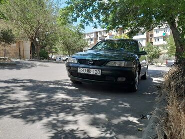 pres baglayan satilir: Opel Vectra: 1.8 l | 1998 il