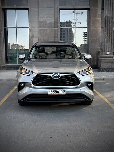 byd e6: Toyota Highlander: 2020 г., 2.5 л, Вариатор, Гибрид, Внедорожник — 2
