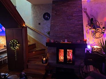 Kuća na dan: Božićno dekorisana planinska kuća za odmor i uživanje. 145m2 i 11 — 18