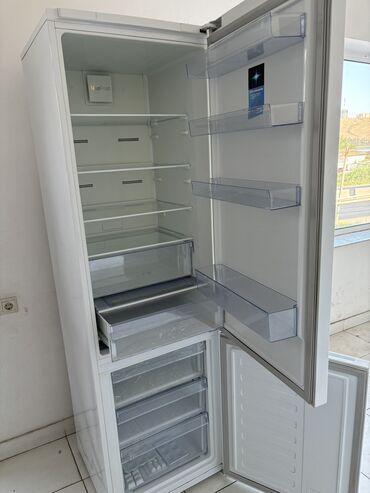 et xaladelniki: Б/у 2 двери Beko Холодильник Продажа, цвет - Белый