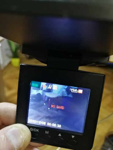 Ostale kamere: Auto kamera lepi se na šoferku na vakum. Ispravna. Nešto malo — 11