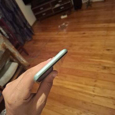 Apple iPhone: IPhone 11, 64 GB, Yaşıl, Face ID — 4