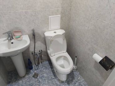 Uzunmüddətli kirayə mənzillər: Yasamalda midada 9 mertebeli binanın 1-ci mərtəbəsində yerləşən ümumi — 2