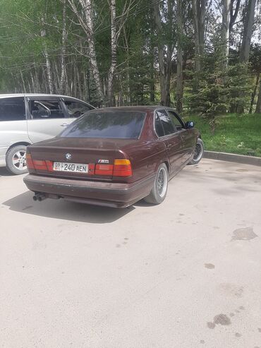 BMW: BMW 5 series: 1991 г., 2.5 л, Механика, Бензин