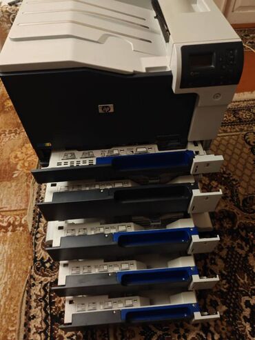 Printerlər: HP Color LaserJet CP5525 rəngli lazer printeri Tam işlək — 9