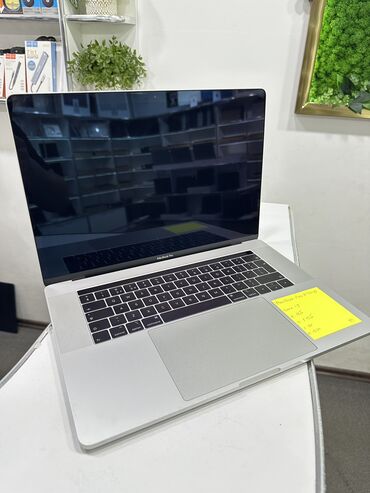 Ноутбуки: Ноутбук, Apple, 16 ГБ ОЗУ, Intel Core i9, 15.4 ", Б/у, Для работы, учебы, память SSD