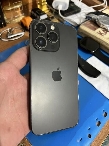 Apple iPhone: IPhone 13 Pro, Б/у, 128 ГБ, Черный, Защитное стекло, 100 % — 1