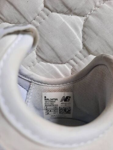 Patike: New Balance, 37.5, bоја - Bela — 4