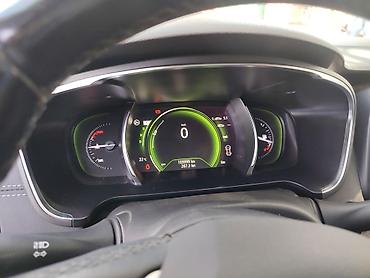 Renault: Renault SM6: 2018 г., 2 л, Автомат, Газ, Седан — 16