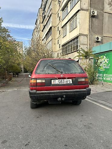 100: Volkswagen Passat Variant: 1990 г., 1.8 л, Механика, Универсал — 3