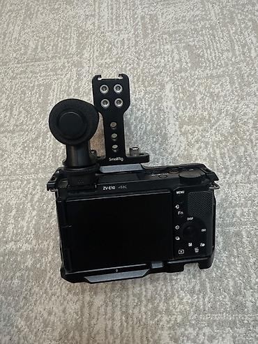 dji fly: Комплект для видеосъёмки на базе Sony ZV‑E10 (4K) Состав: - Камера — 1