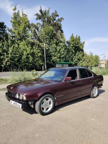 продаю или меняю с доплатой мне: BMW 5 series: 1991 г., 2 л, Механика, Бензин, Седан