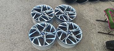 5 110: Литые Диски R 17 Hyundai, Комплект, отверстий - 5, Б/у — 3