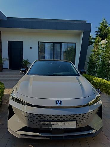 99 maşını: Changan markalı avtomobil rəsmi dilerdən alınıb. 5 il / 150.000 km — 4
