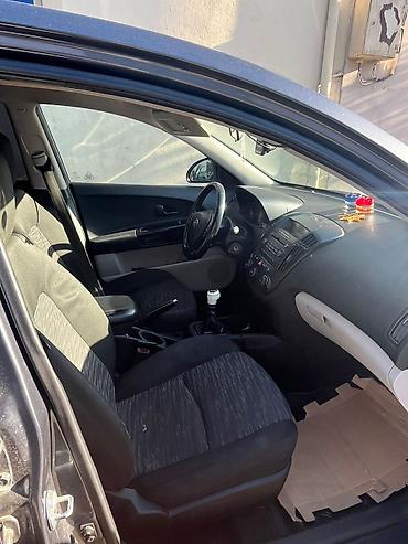 Kia: Kia Ceed: 1.4 l | 2009 il Hetçbek — 9